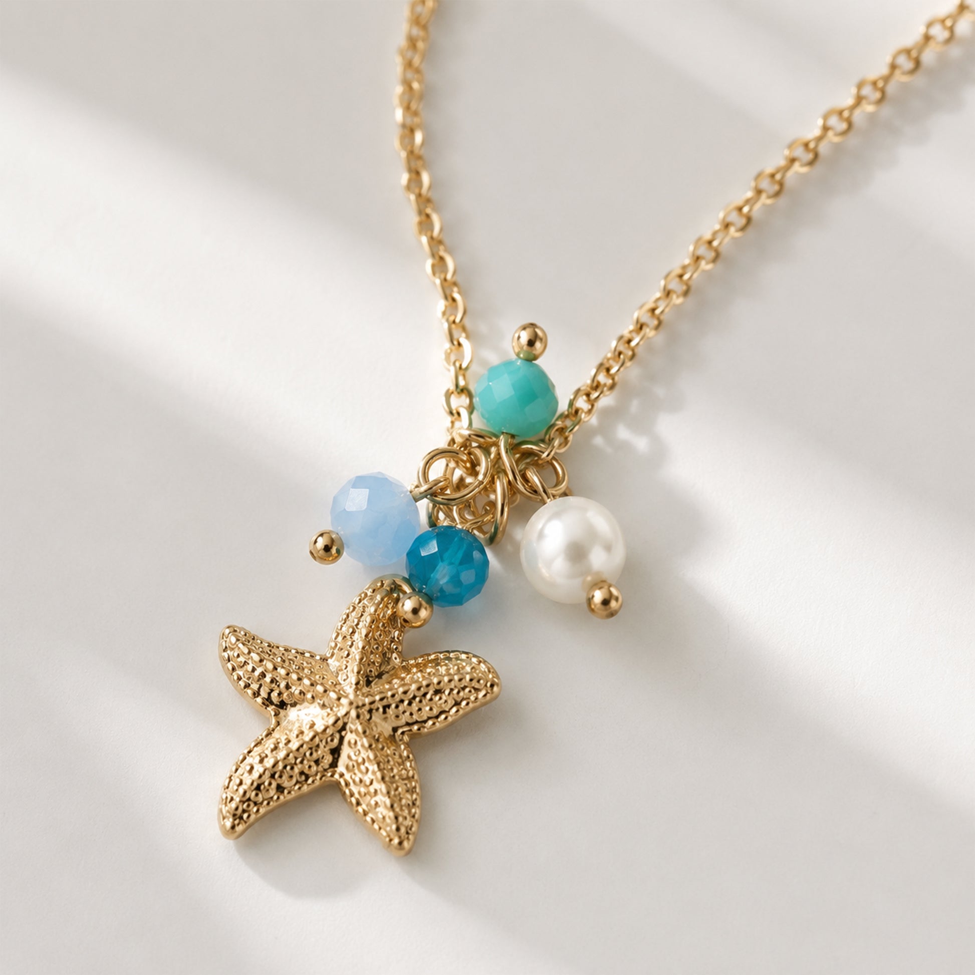 Stylish starfish necklace for women daily wear and holiday look