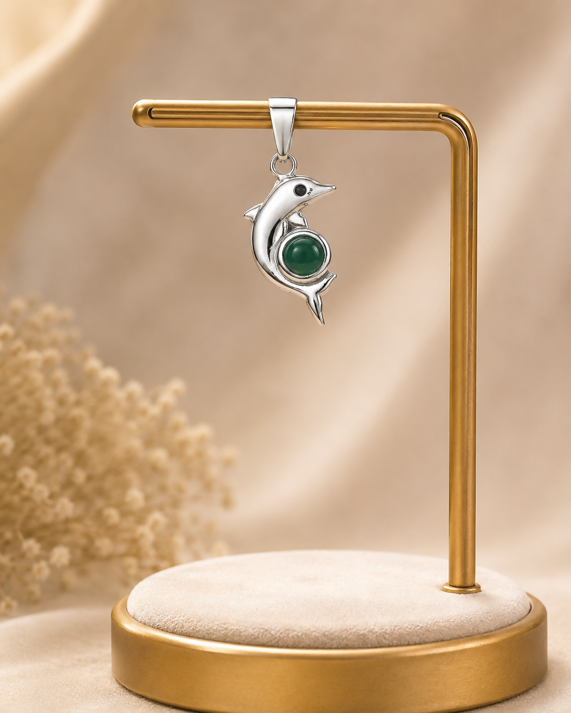 Green Onyx Dolphin Pendant in 925 Sterling Silver