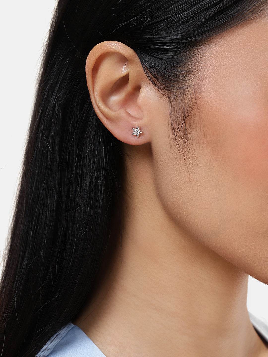 Star Shaped Stud Earrings - Luxevogue