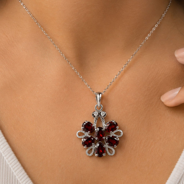 925 Sterling Silver Garnet Gemstone Flower Pendant For Women