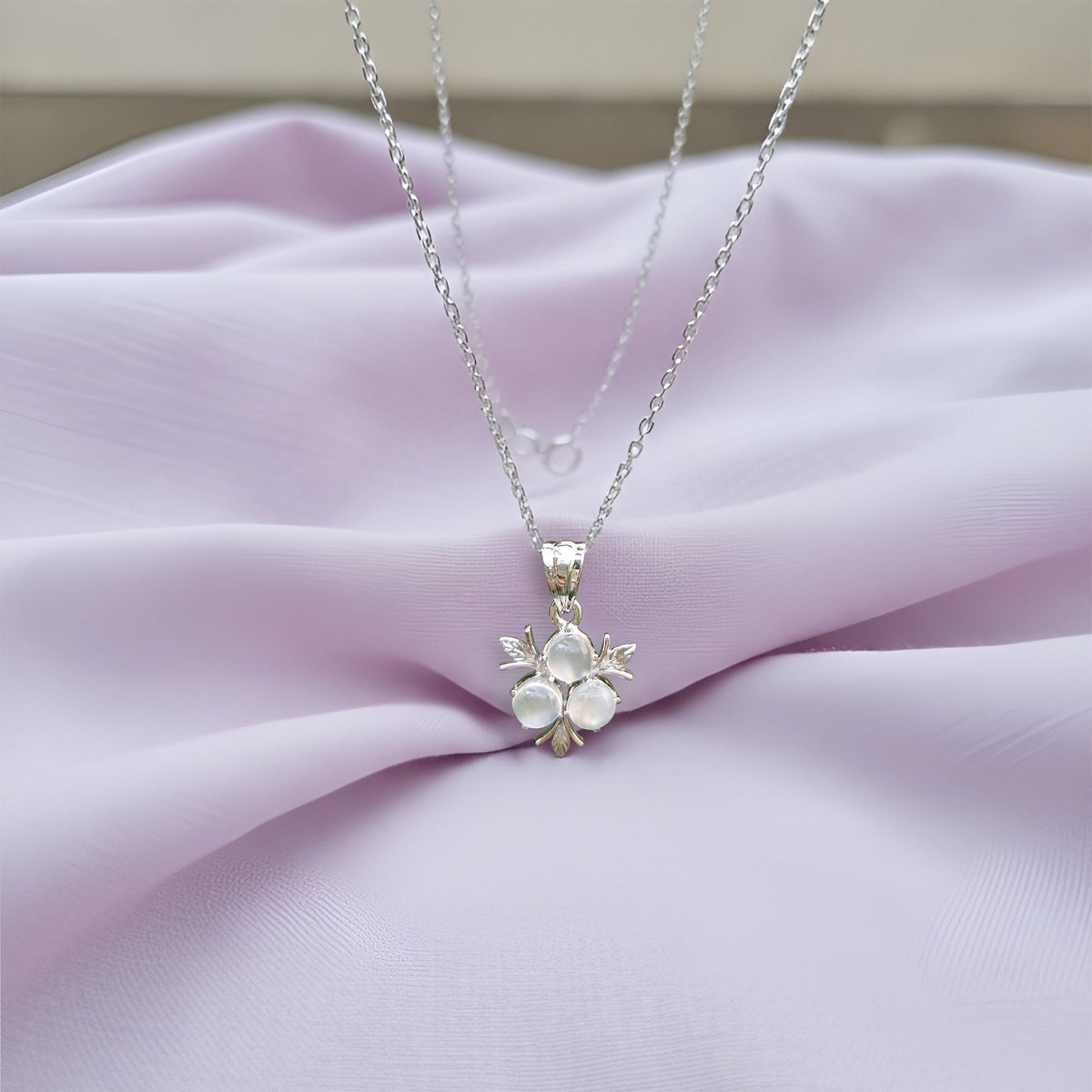 925 Sterling Silver Moonstone Pendant Necklace for Women with 18" Chain | Handmade White Gemstone Jewelry | Size 2.6x1.7 cm