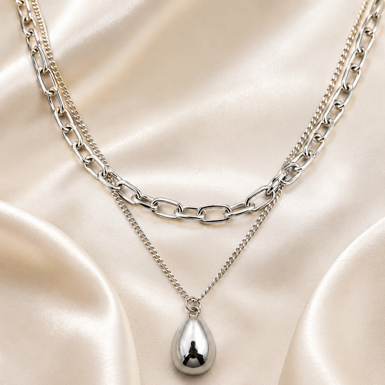 Layered Teardrop Pendant Necklace