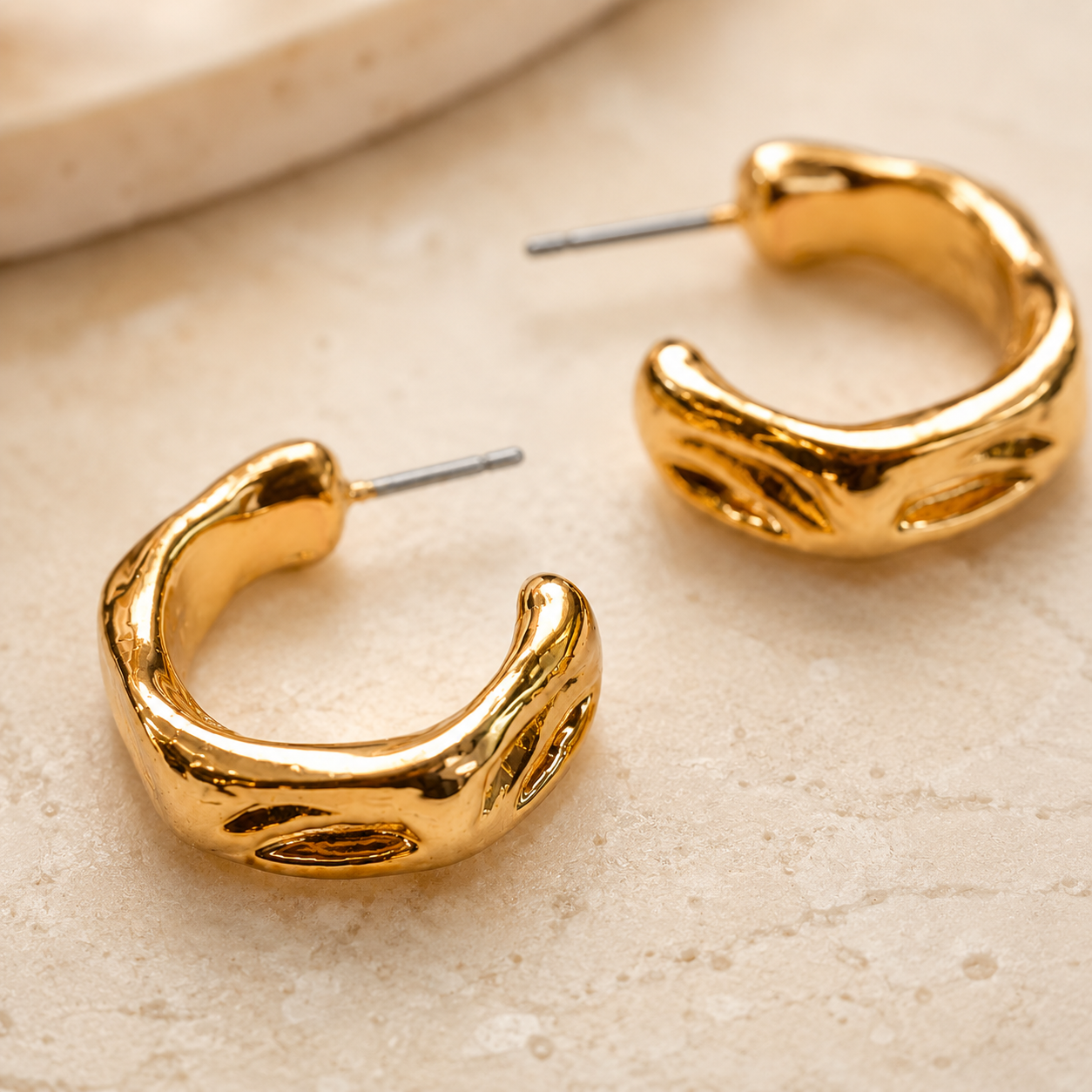 Stylish gold hoop earrings for women daily wear and parties