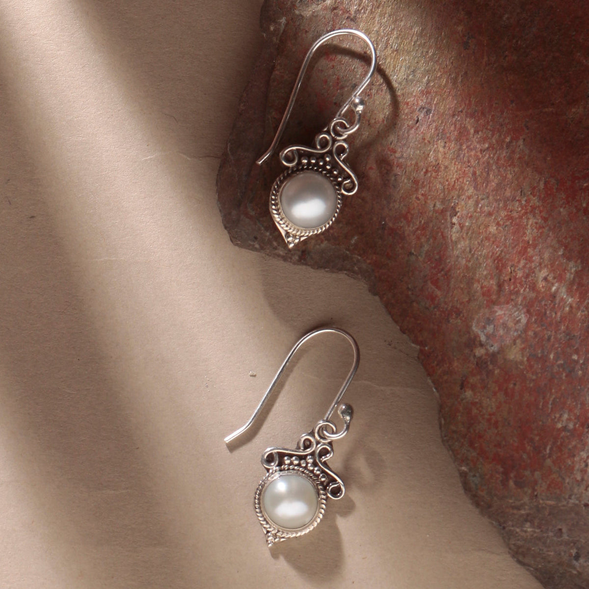 925 silver round cultured pearl handmade earrings in bezel setting in oxidised finish with ball earwire.