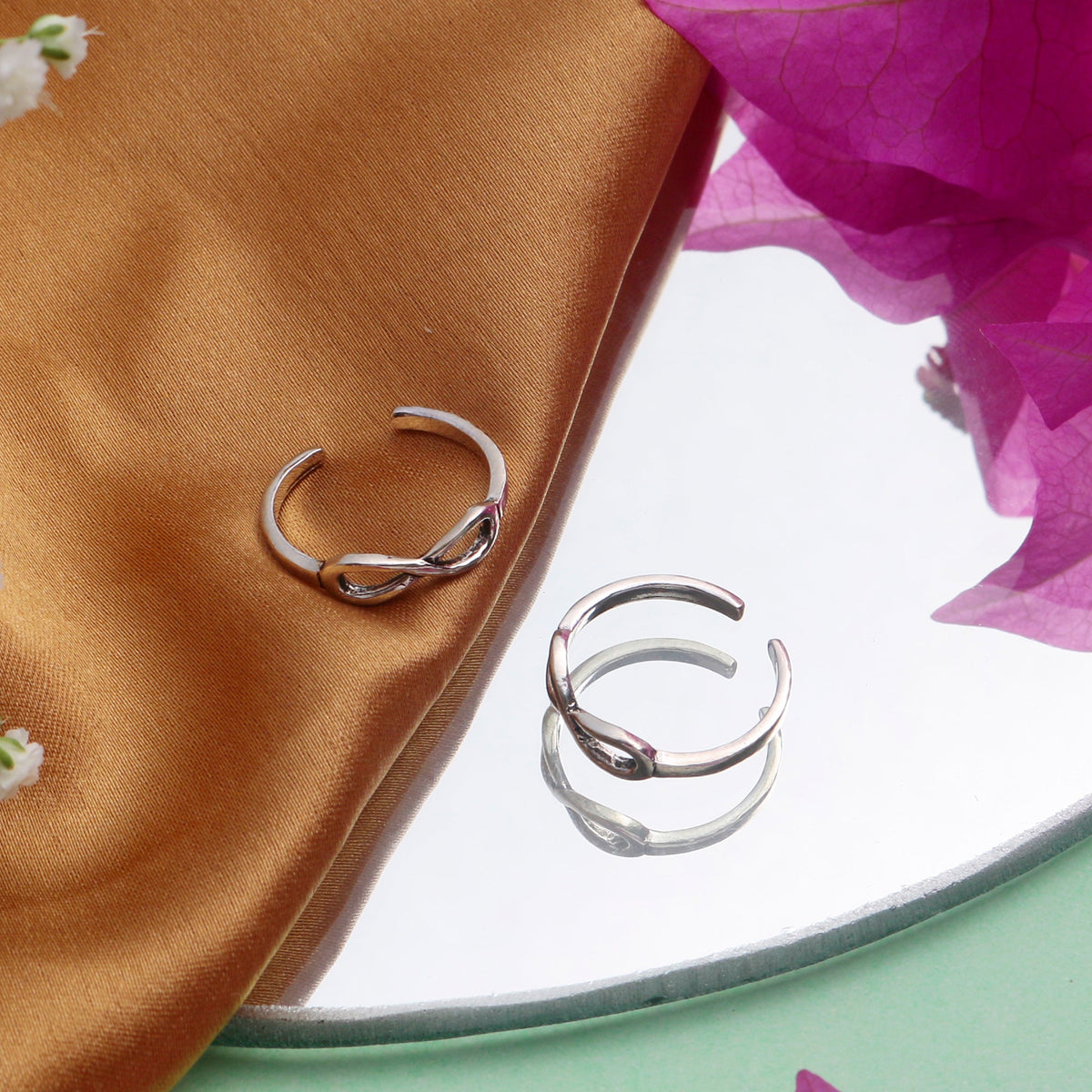 925 Silver infinity design Toe Rings Handmade in oxidised finish adjustable.