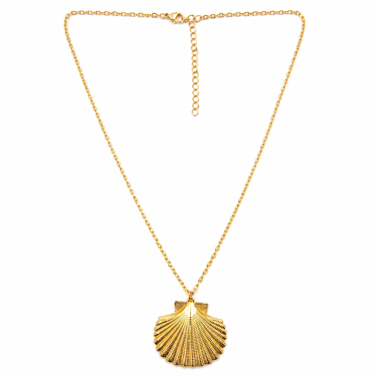 Gold Seashell Pendant Necklace