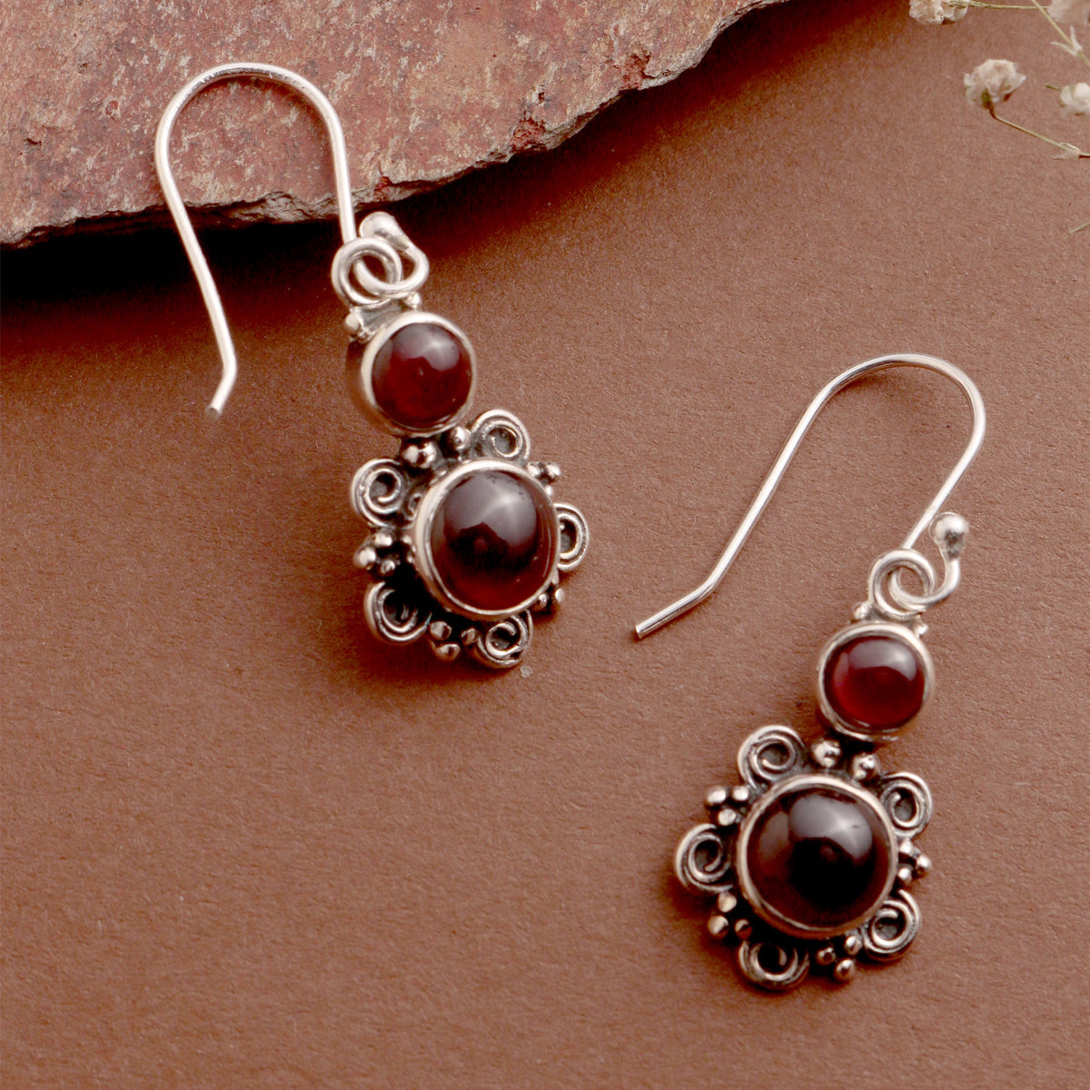 925 Sterling Silver Garnet Earrings Handcrafted with Earwire clouser