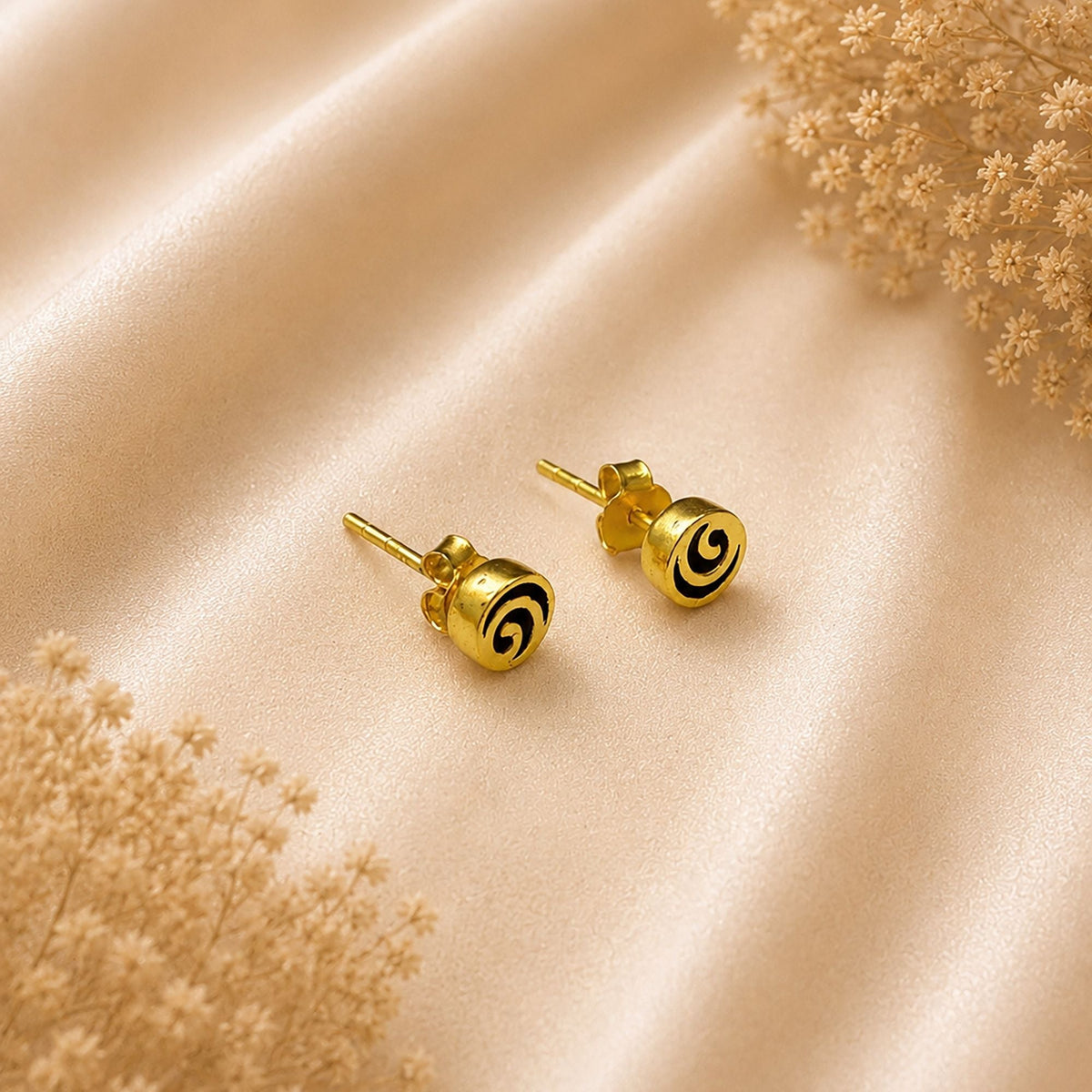 925 Sterling Silver Gold Plated Spiral Round Oxidised Swirl Stud Eartop