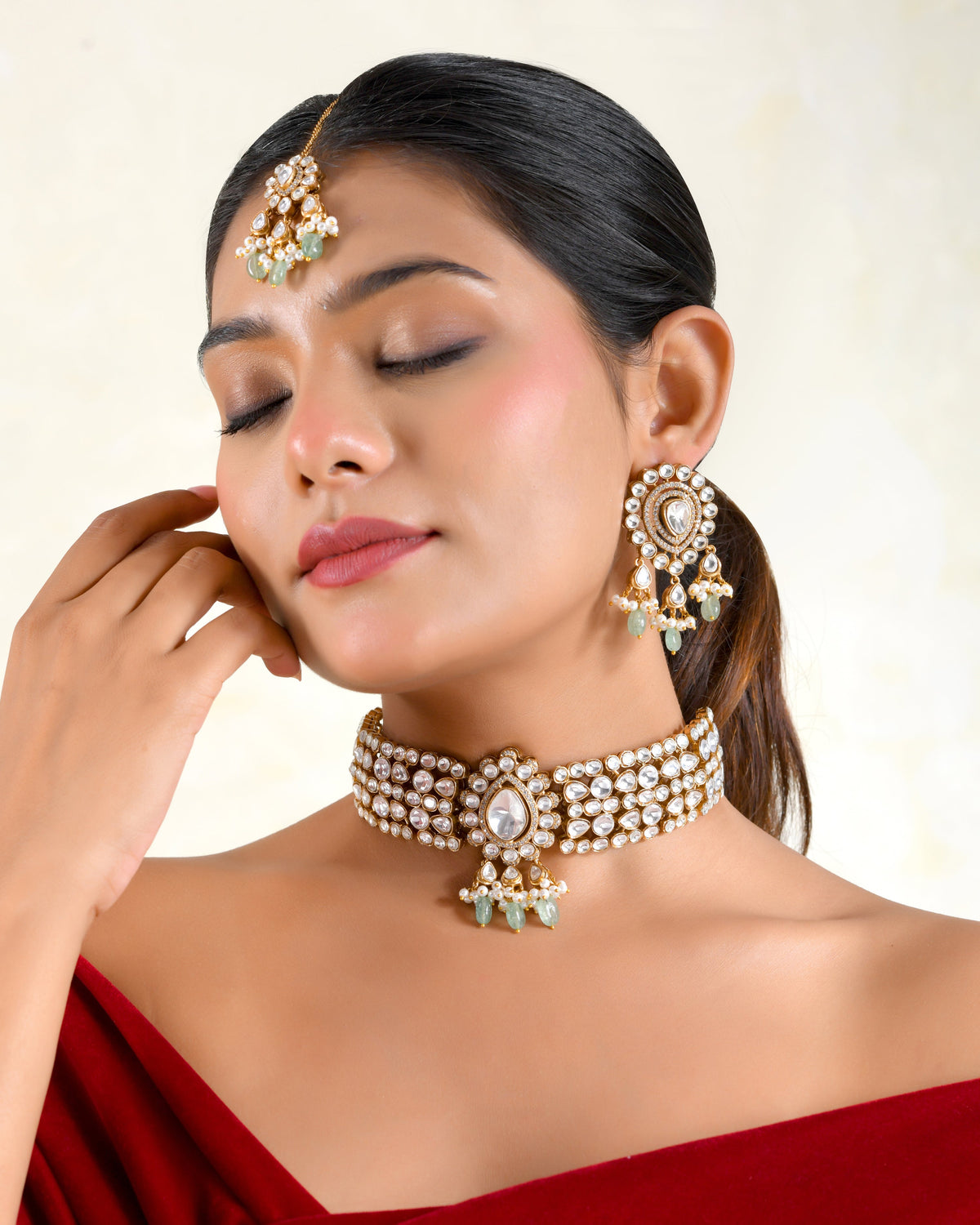 Ameera Emerald Kundan Choker Set