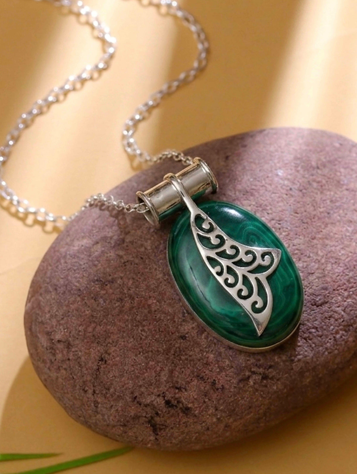 925 Sterling Silver Malachite Pendant Handmade Gemstone Necklace for Women Elegant Jewelry Gift