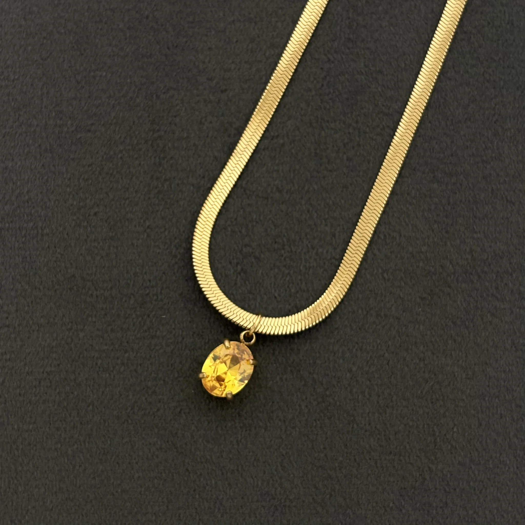 astria-golden-amber-solitaire-necklace