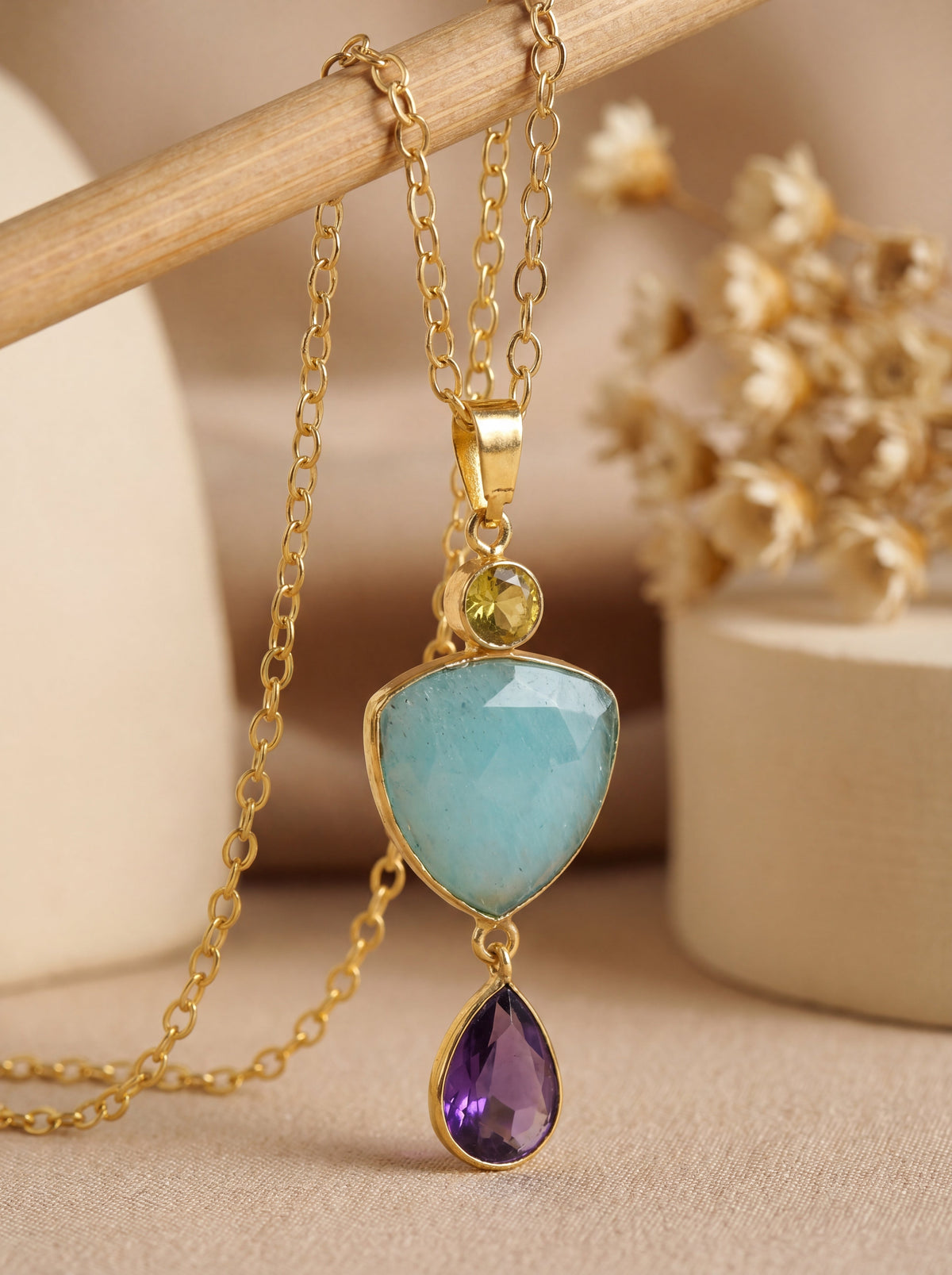 Thailand Monalisa Crystal Multicolor Elegant Statement Pendant Necklace for Women