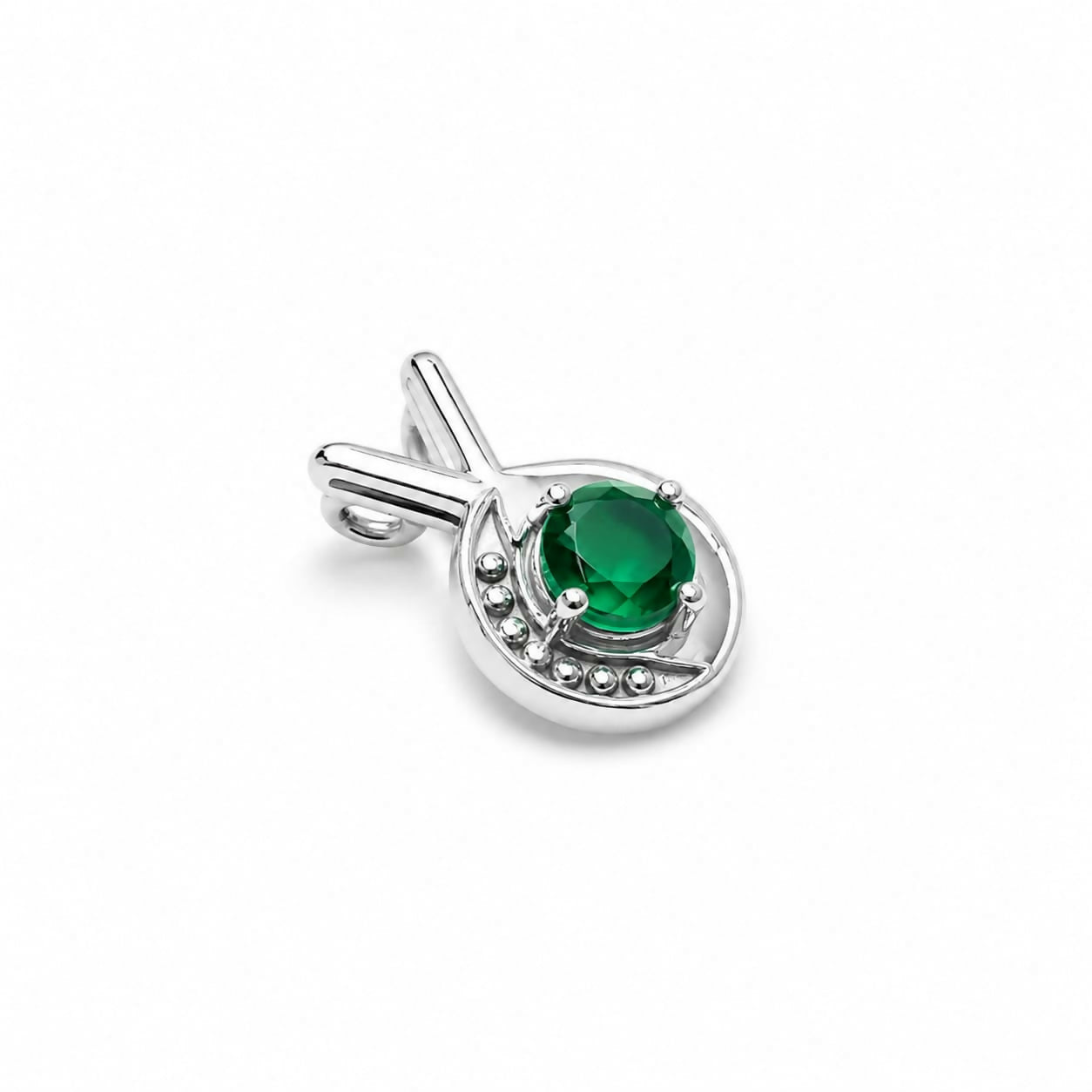 Crescent Green Onyx Pendant in 925 Sterling Silver