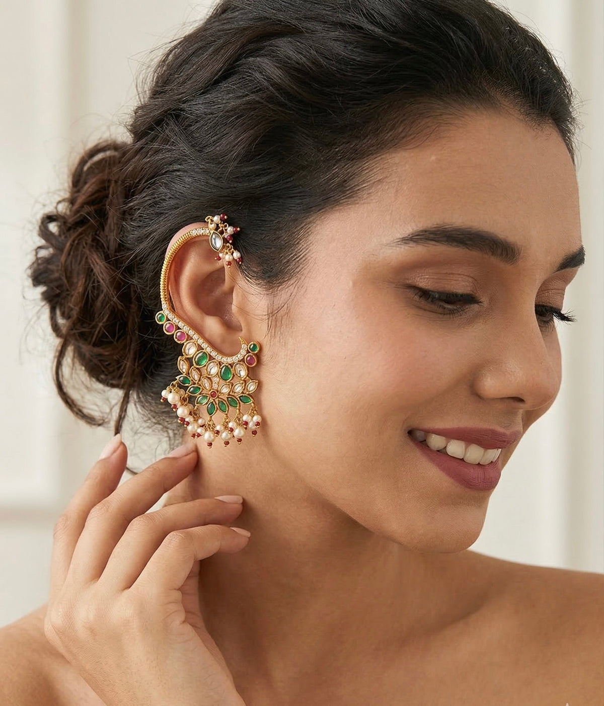 Kesar Chain Drape Ear Cuff