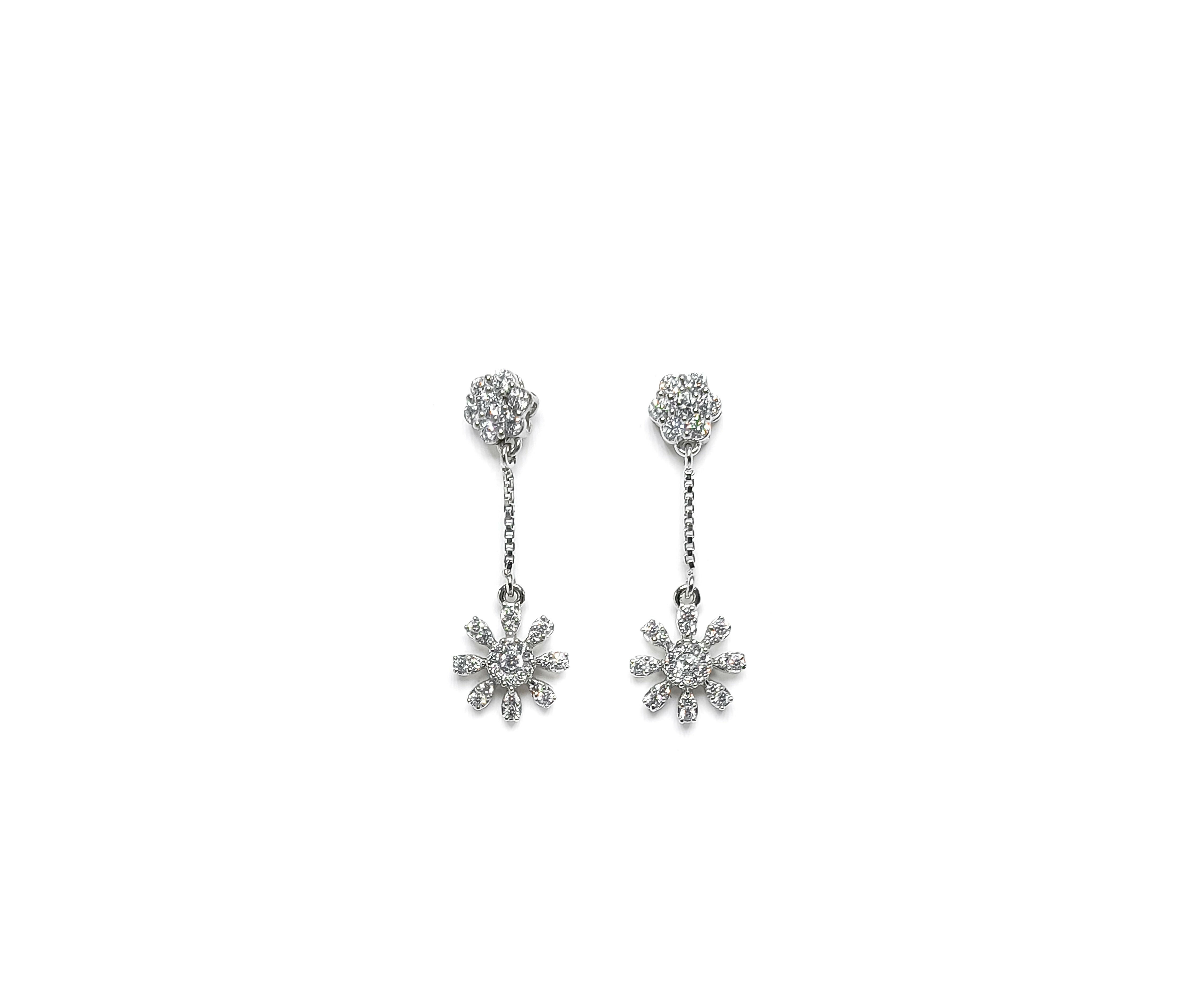 92.5 Silver Flower Long Earrings