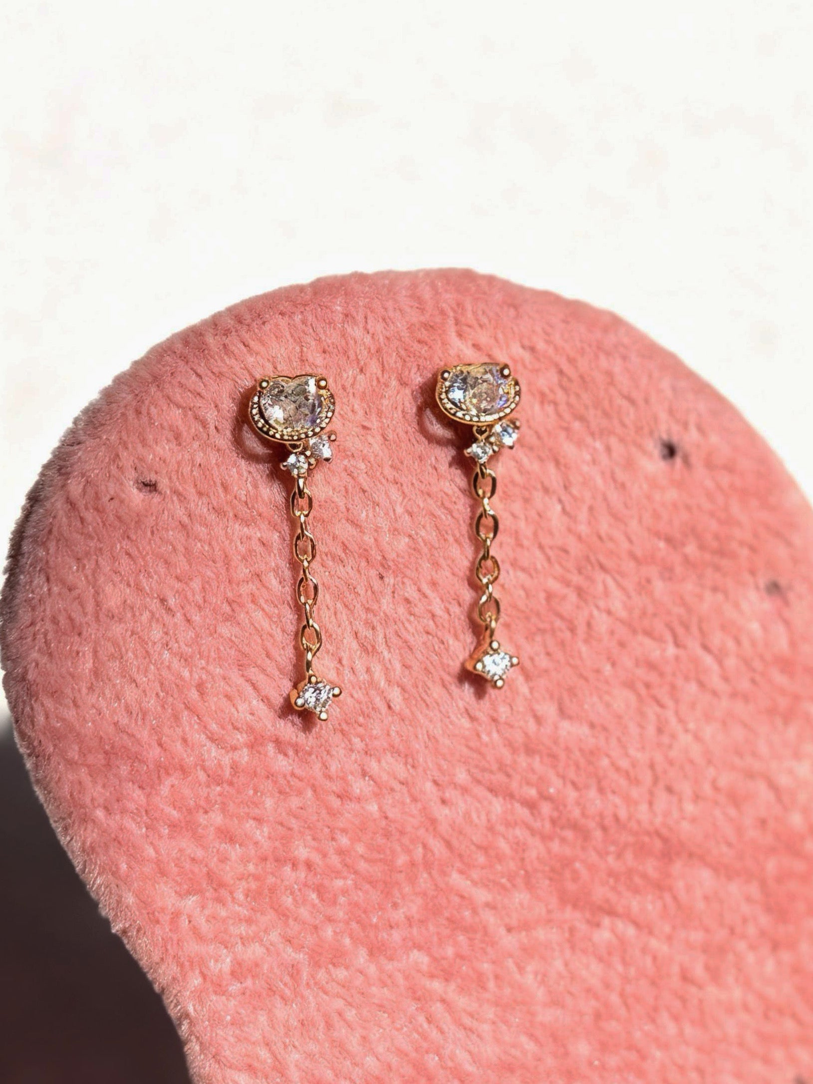 Pair of stone drop ball-back studs �? 18k gold-plated versatile stone drop earrings for everyday and evening wear.