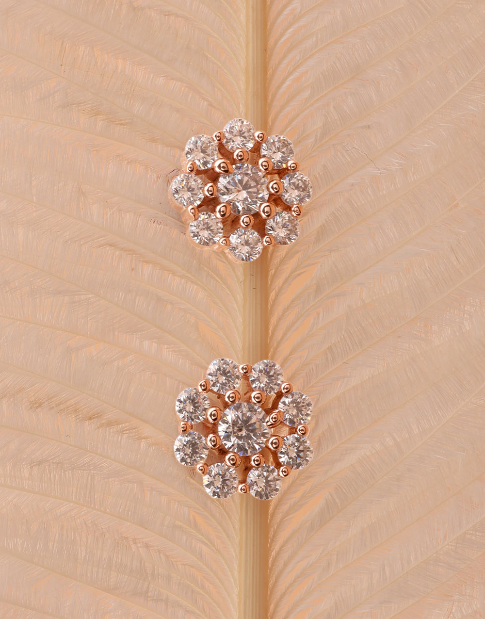 925 Sterling Silver Cz Studded Rose gold Plated Floral Clustered Studds Earrings (One Size)