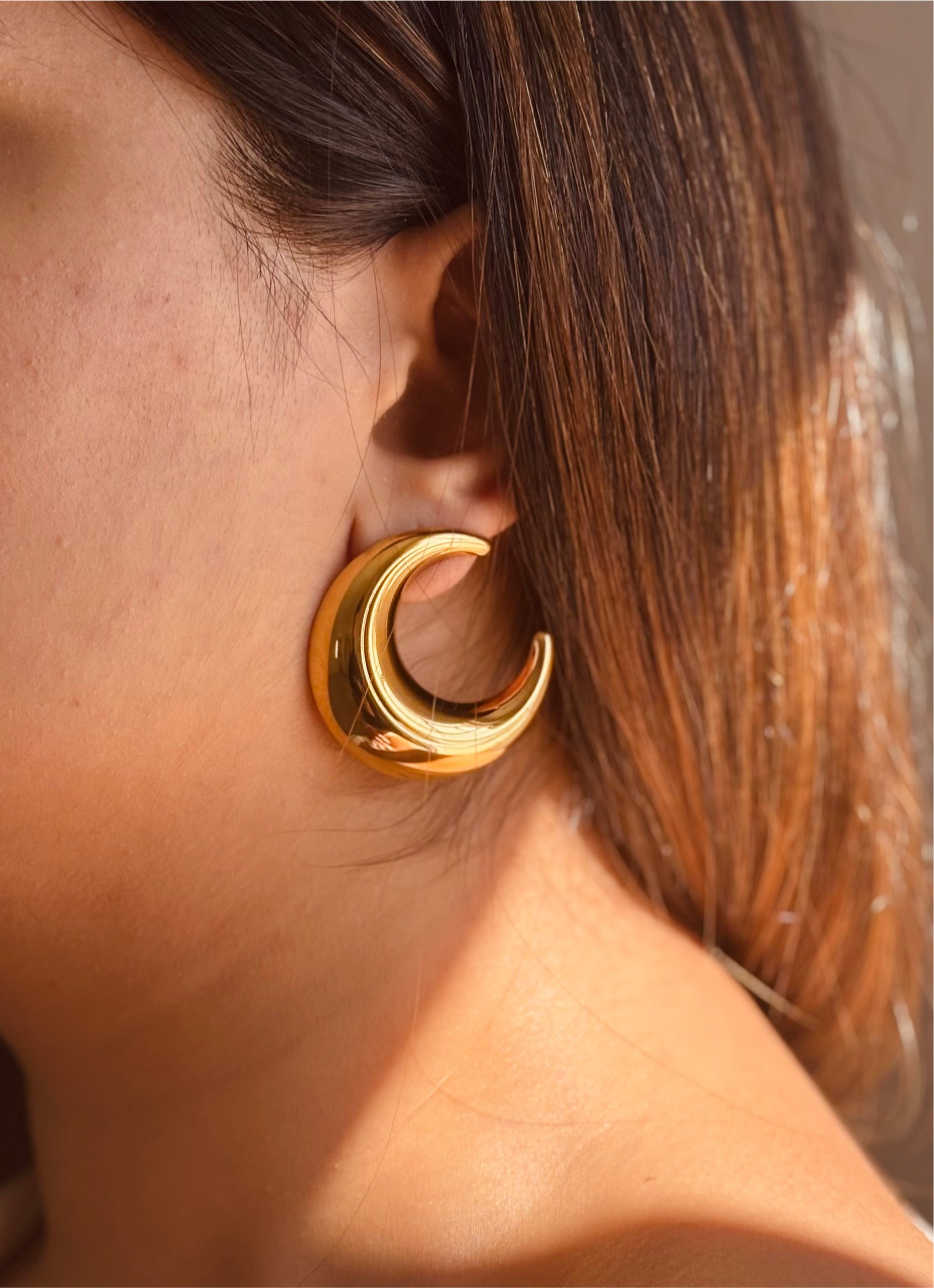 Styled view of All Hours earring set �? 18k gold-plated lightweight earring set for ethnic and gifting.