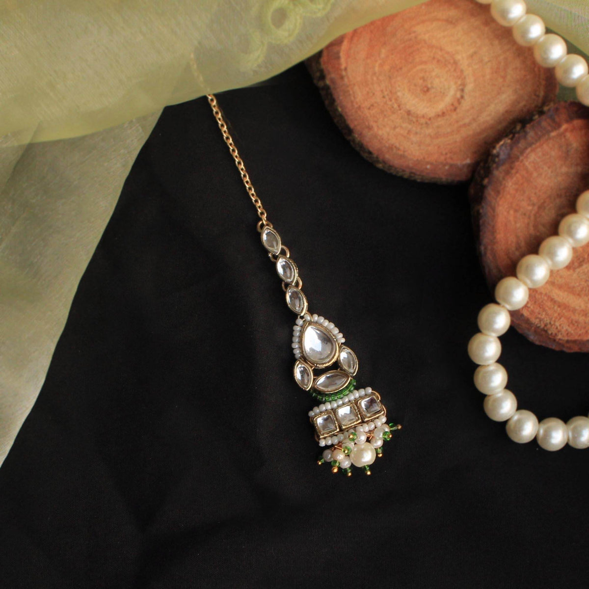 Beabhika Handmade Green Artificial Jewelry Kundan Maangtikka Golden Maang Tikka With Pearls Kundan Wedding Jewelry Trendy Earrings Daily Wear Party Wear Traditional Ethnic Dress Jewelry Head Accessory Bridal Jewelry Set Online Cash On Delivery