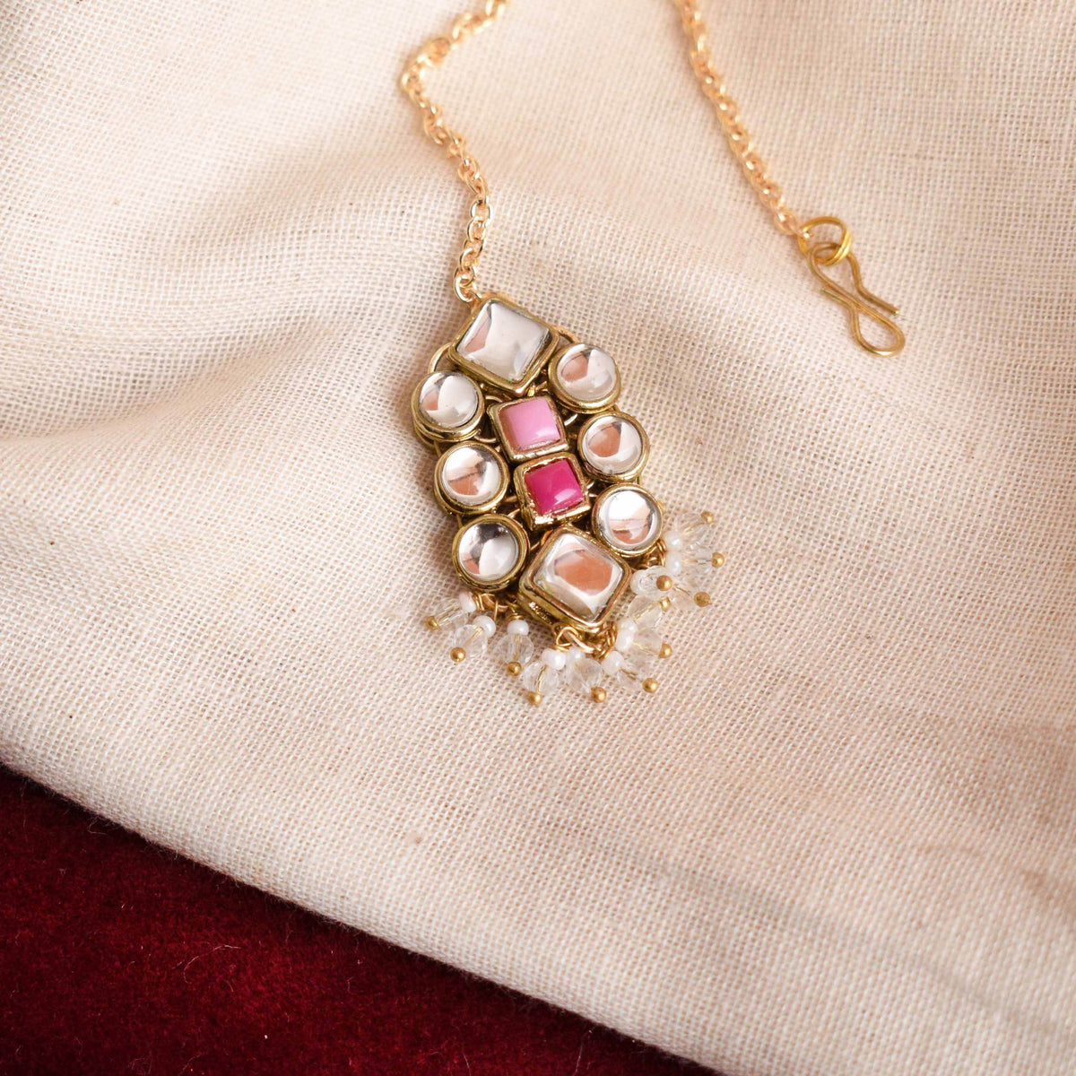 Enamoured kundan mangtikka - BeAbhika.com