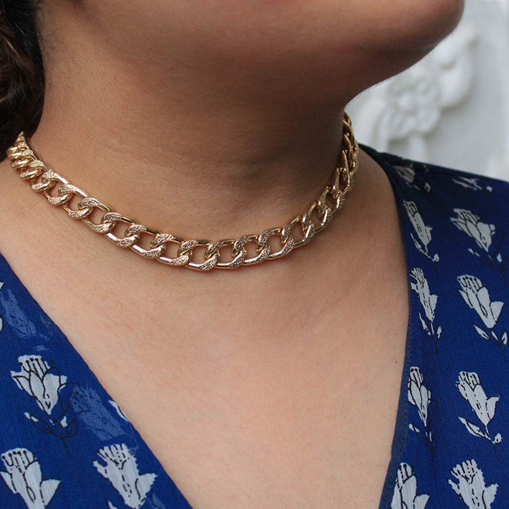 Curb Chain Choker Necklace - BeAbhika.com