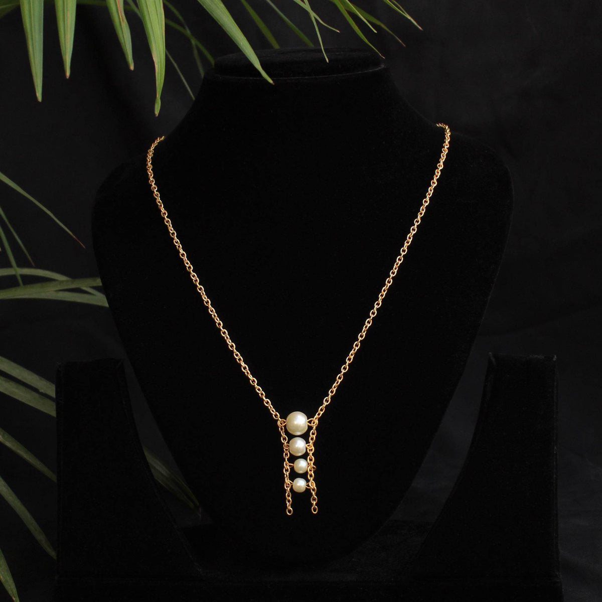 Enticing Pearl Necklace - BeAbhika.com
