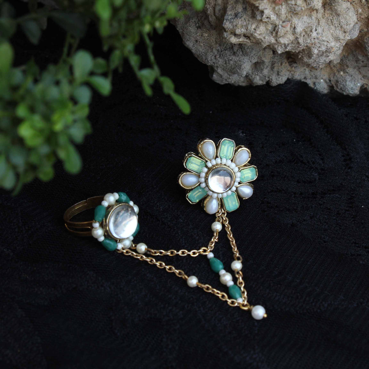 Garden Green Two-Finger Ring - BeAbhika.com