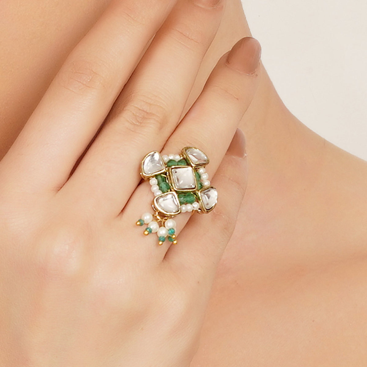 Emerald Green Kundan Pearl Ring