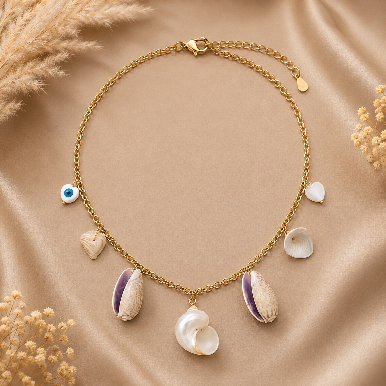 seashell-charm-necklace-for-women-gold-plated-beach-inspired-statement-necklace