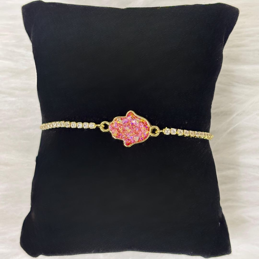 Dazzling Gold-Plated Hamsa Bracelet