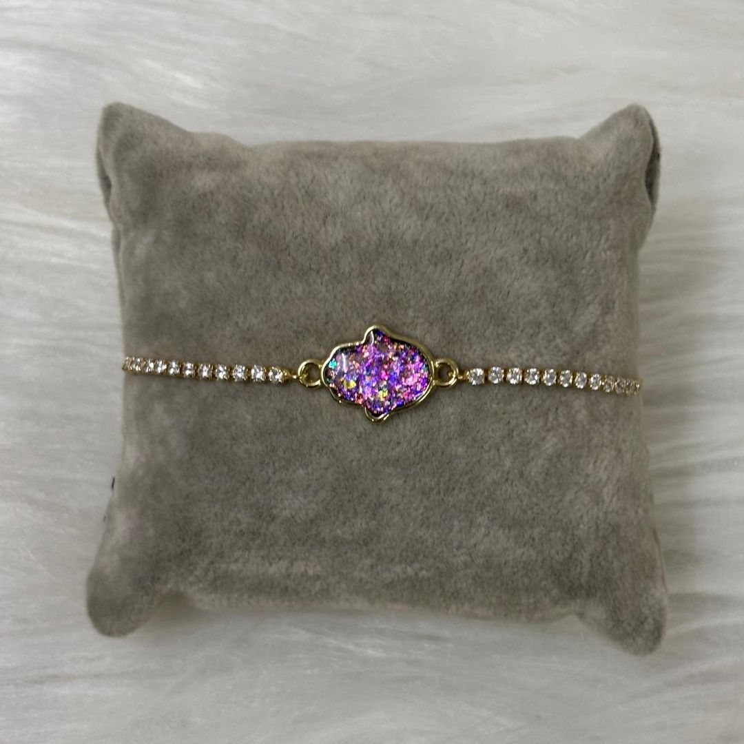 Dazzling Gold-Plated Hamsa Bracelet
