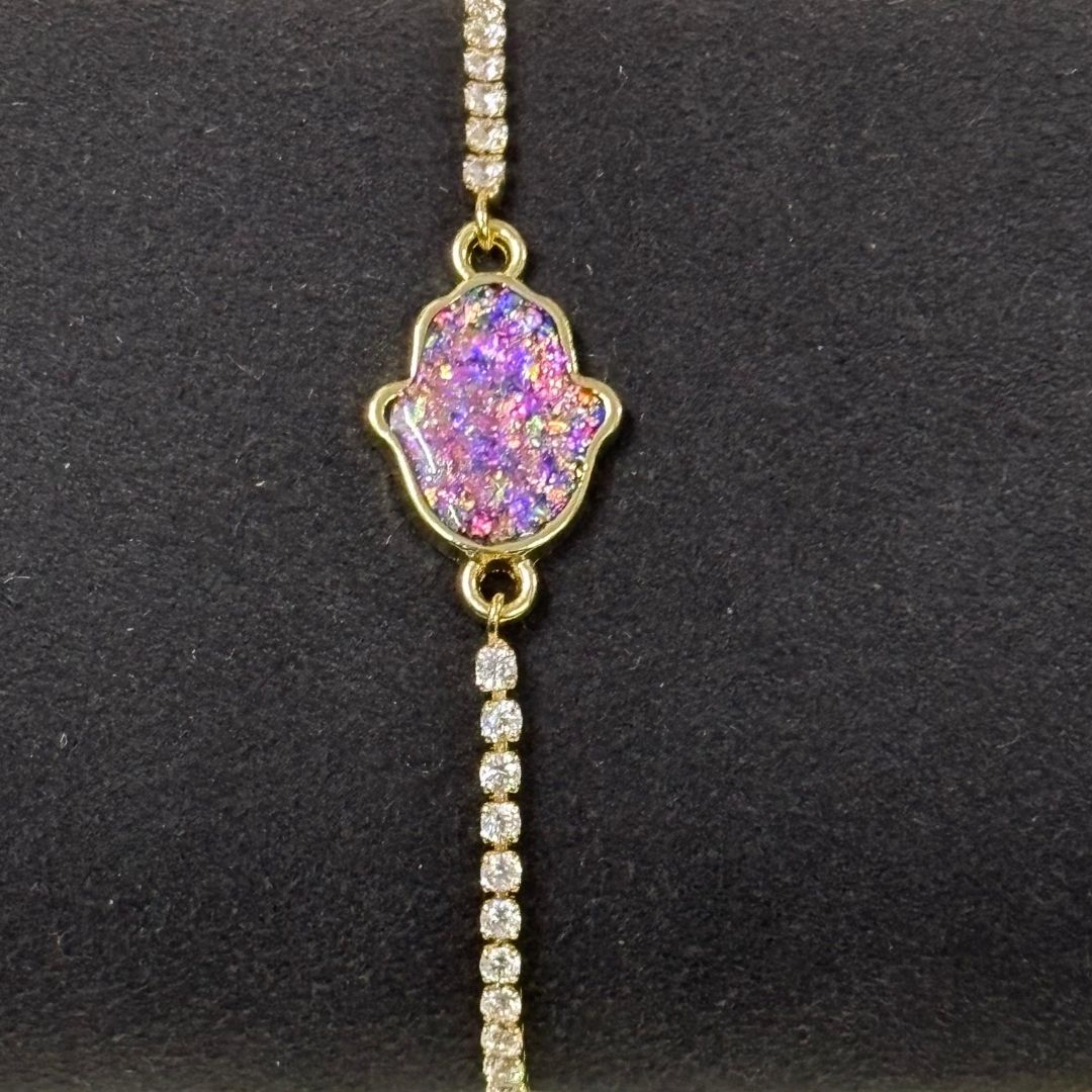 Dazzling Gold-Plated Hamsa Bracelet