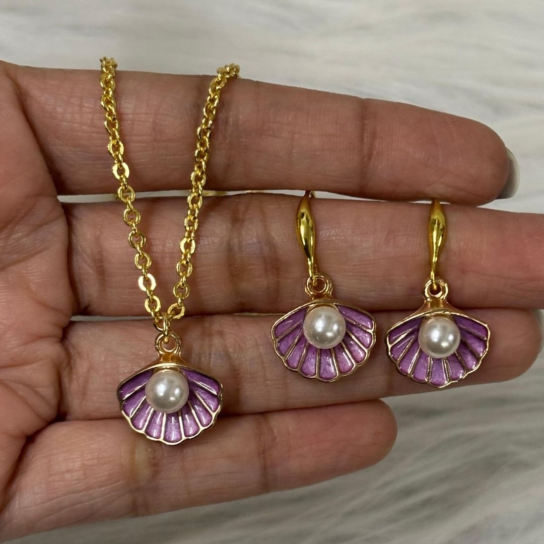 Gold Plated Purple Pearl Pendant Set