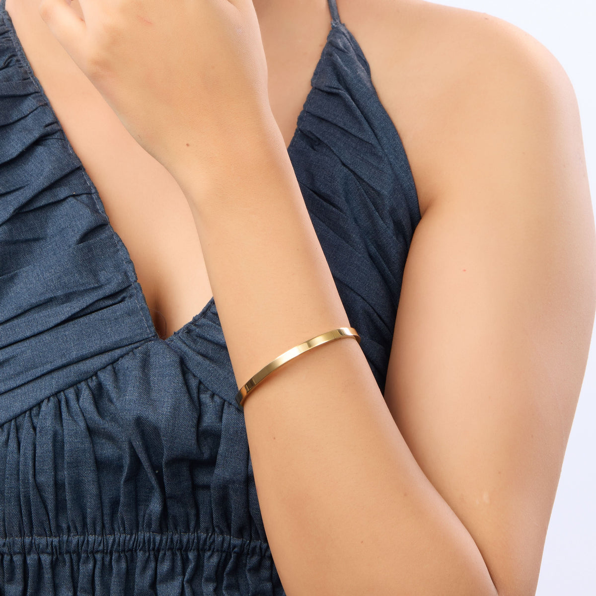 18K Gold Plated, Minimalist Silk Bangle For Women| Anti Tarnish