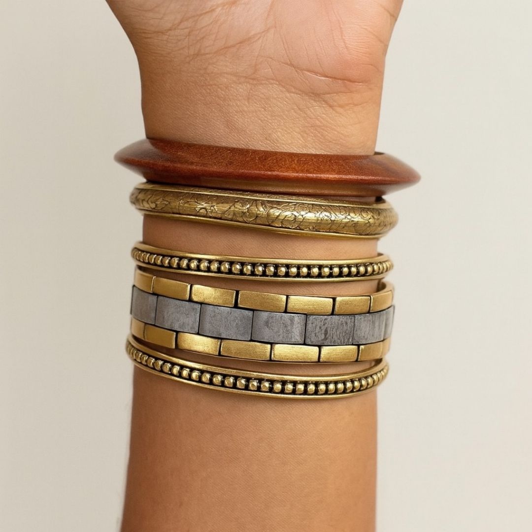Gold Plated Stone Chips Set of Bangles