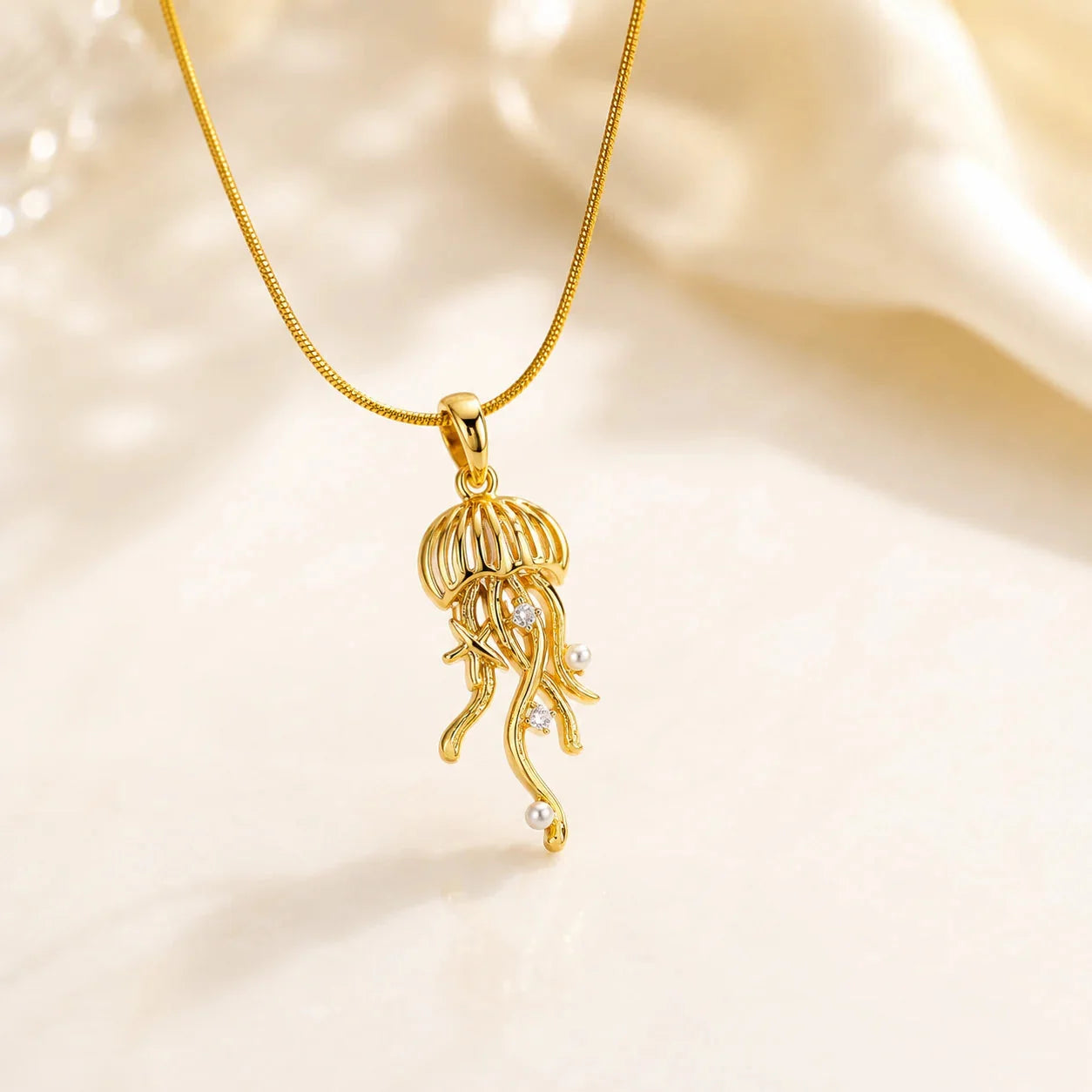 gold-jellyfish-pendant-necklace-for-women-ocean-inspired-pearl-crystal-necklace-elegant-snake-chain-necklace