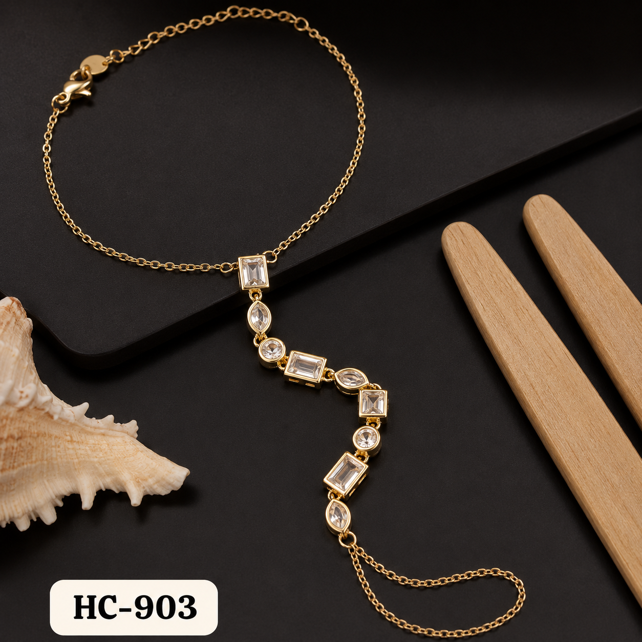 astria-heirloom-grace-hand-chain