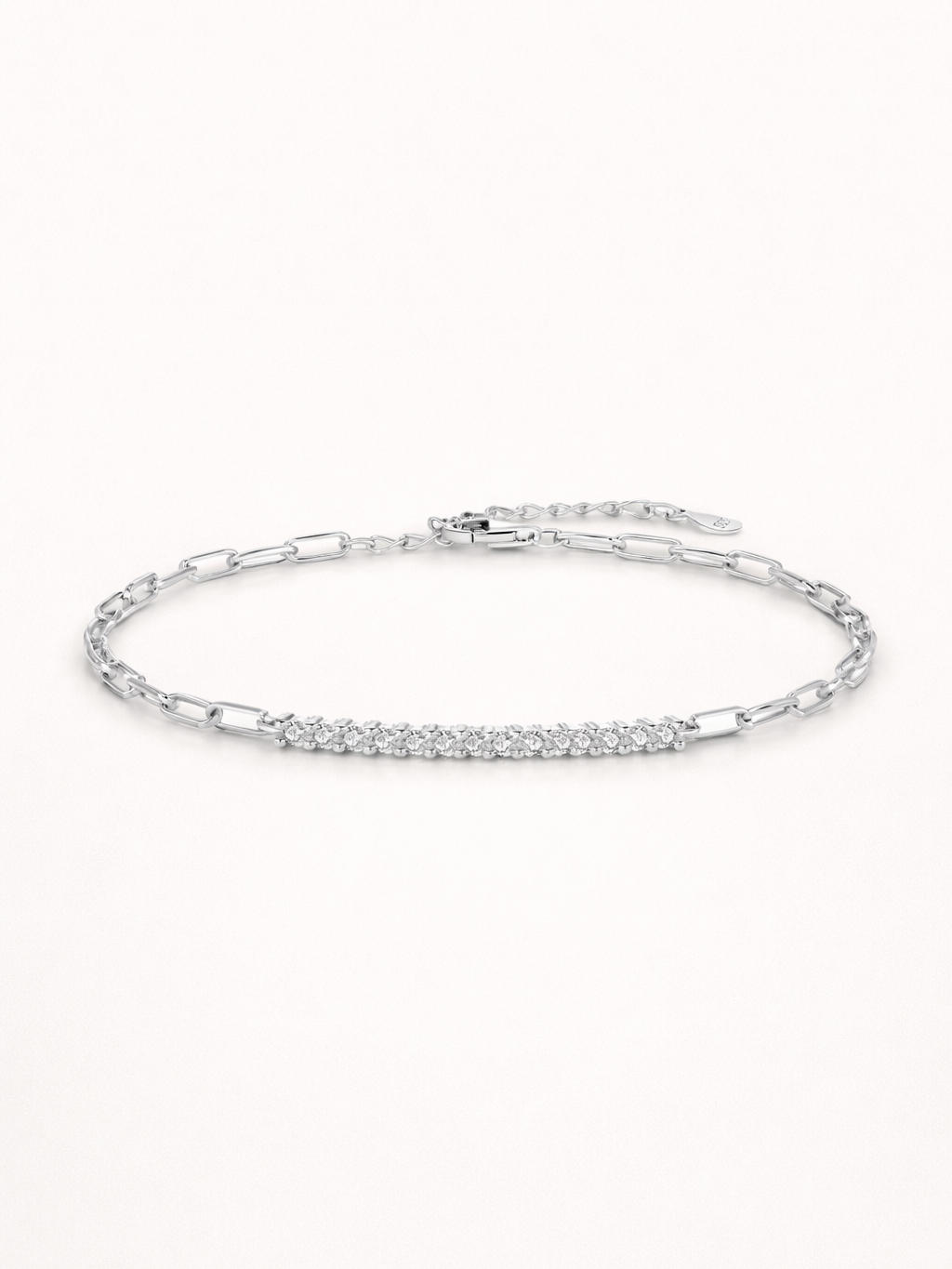 925 sterling silver moissanite tennis chain bracelet �? high-brilliance diamond-alternative bracelet, anti-tarnish and waterproof for evening and everyday-luxury wear.