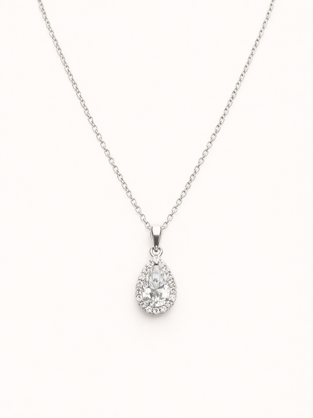 925 sterling silver teardrop moissanite pendant necklace �? pear-cut diamond-alternative pendant, anti-tarnish and waterproof for bridal and evening-luxury wear.
