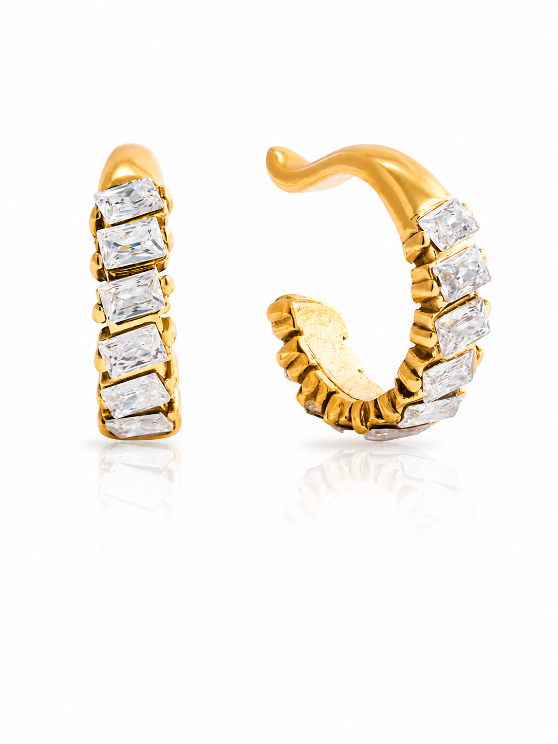 18k gold-plated Nyra statement ear cuff �? anti-tarnish, waterproof, hypoallergenic, lightweight no-piercing single-piece cuff.