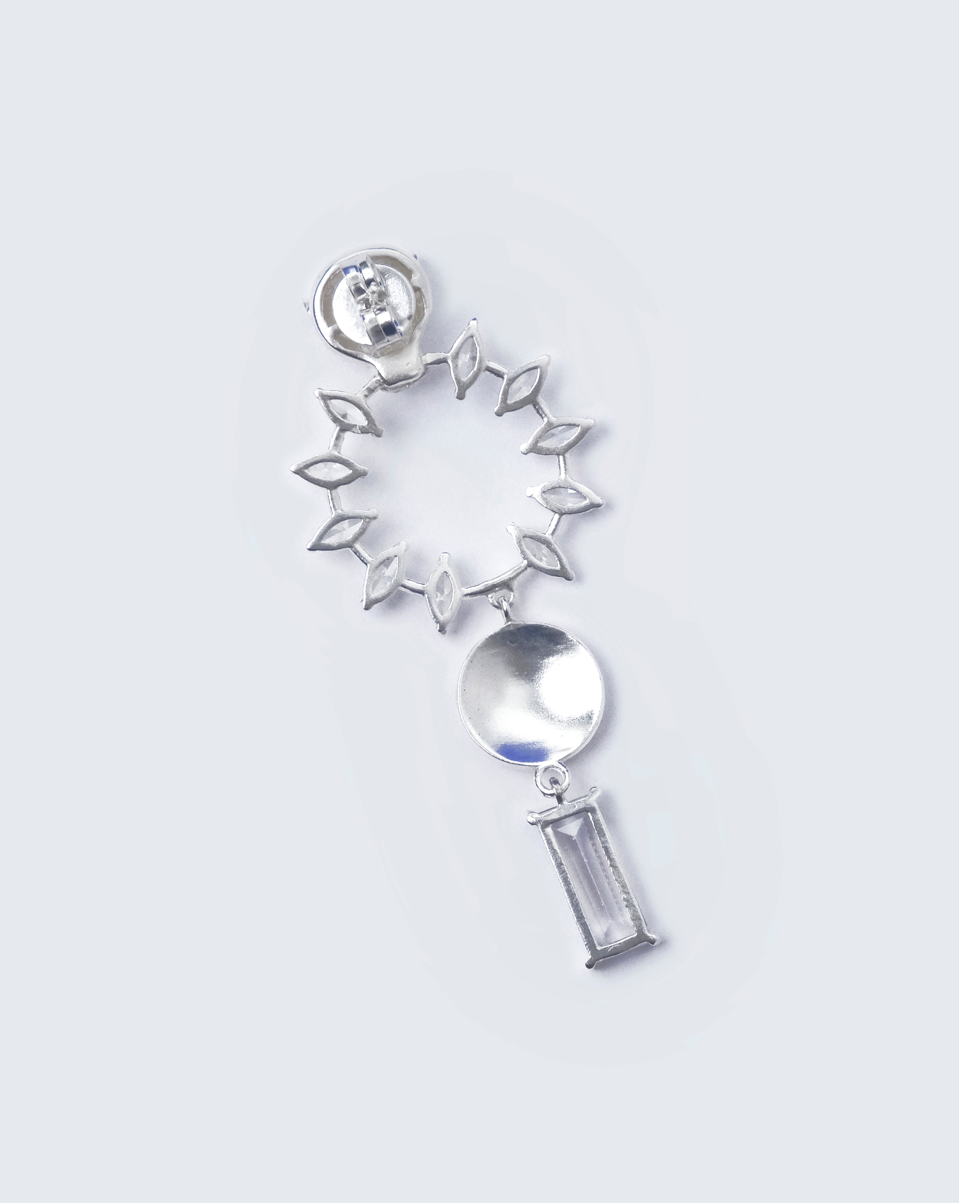 NOUVELLE PANTHÈRE EARRINGS (White)