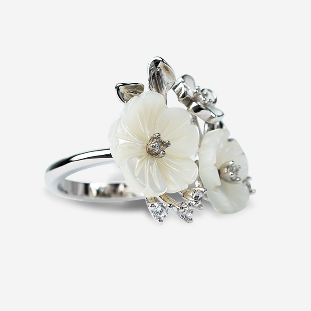 Silver Blossom Kiss Floral Ring