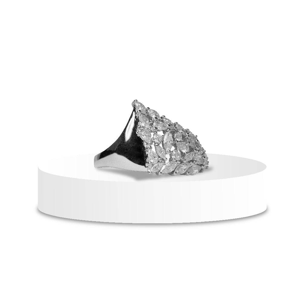 Luxe Leaf Cluster Statement Ring