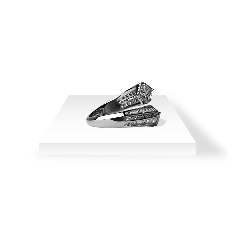 Twin Twisted Geometric Band Ring