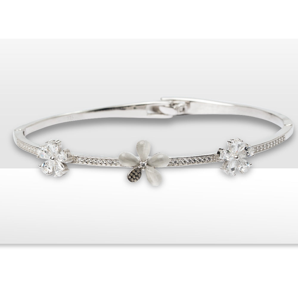 Blooming Grace Floral Bracelet