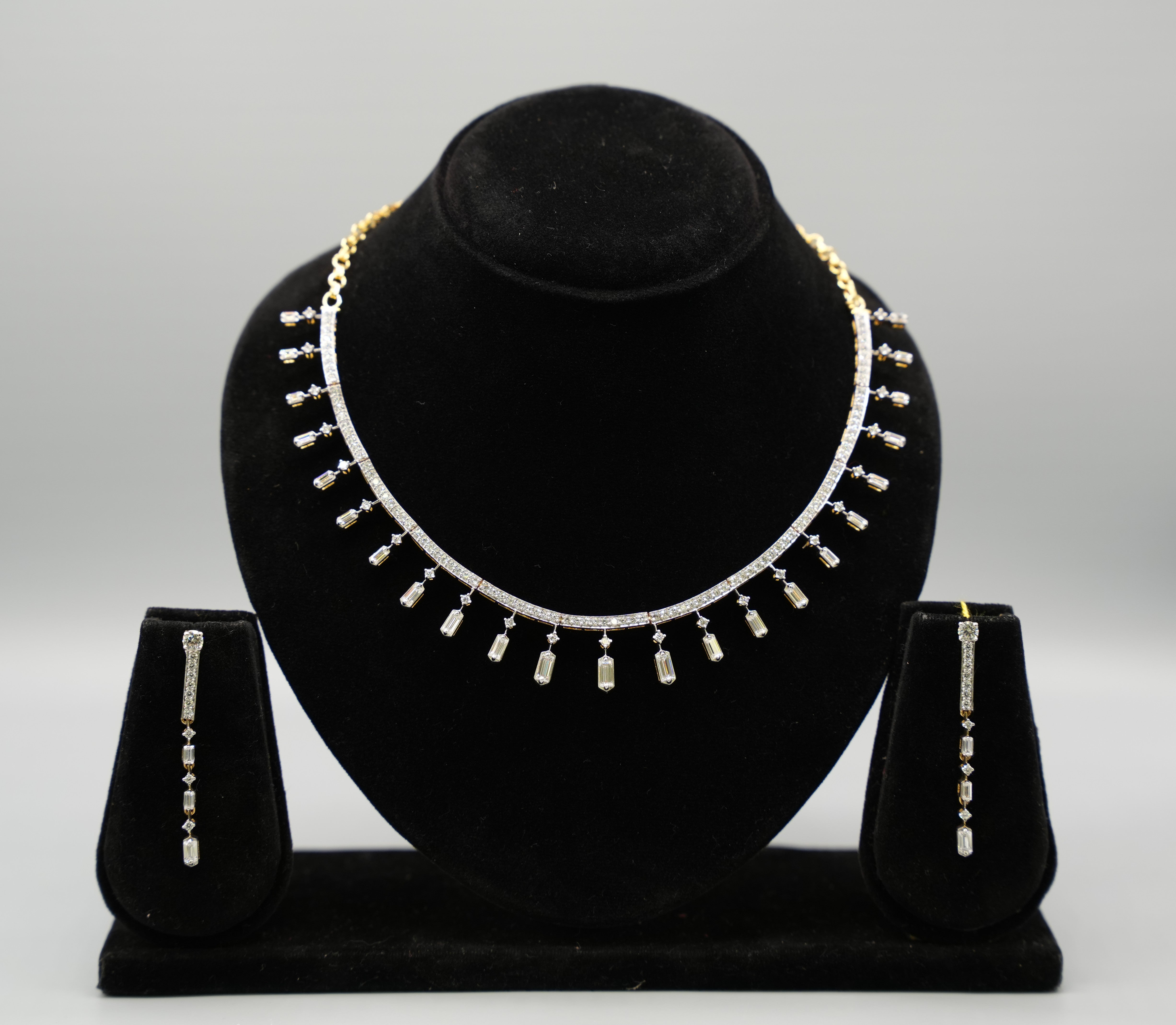 Silver Swarovski Necklace Set