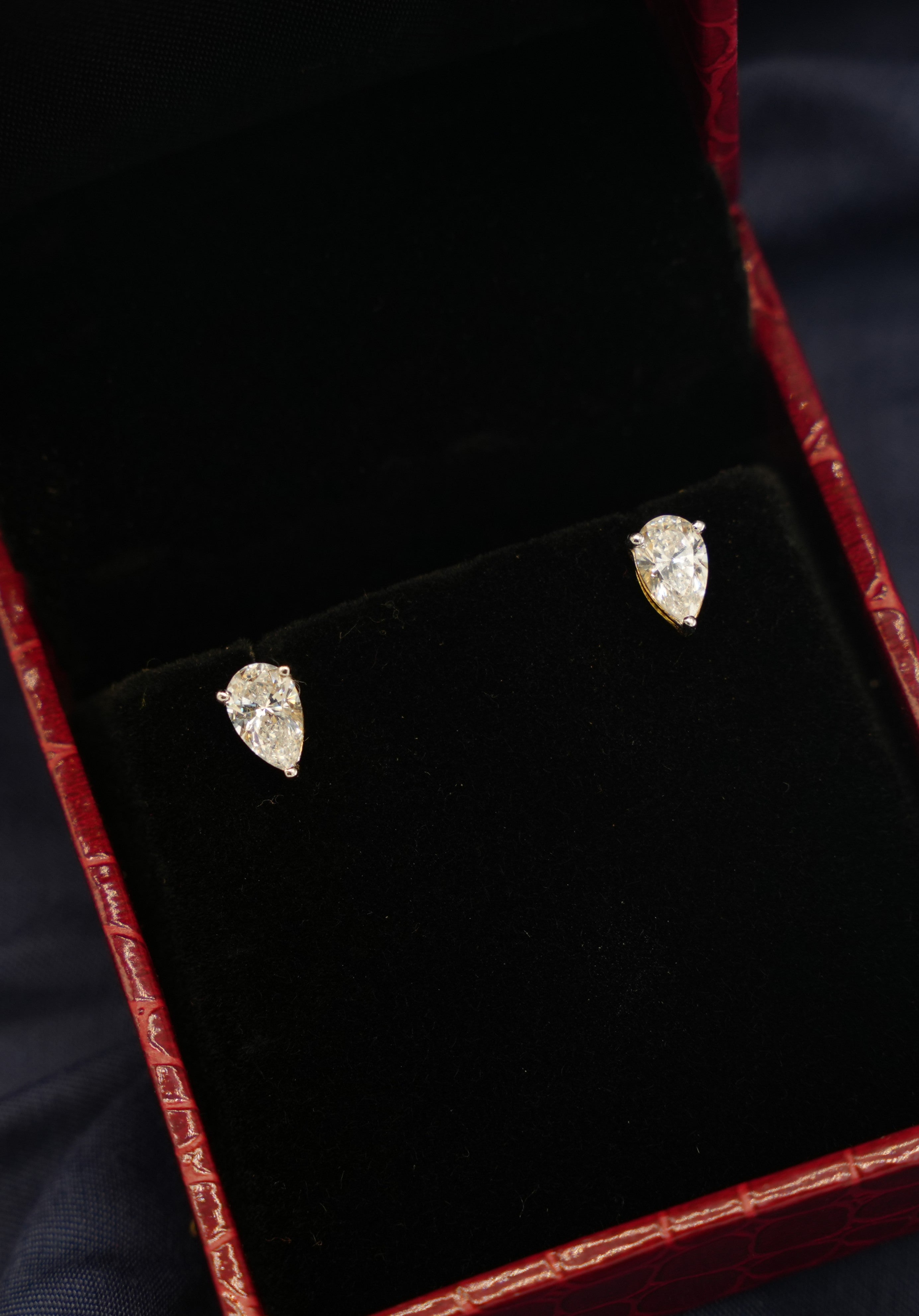 Silver Swarovski Approx 1ct Pear Studs