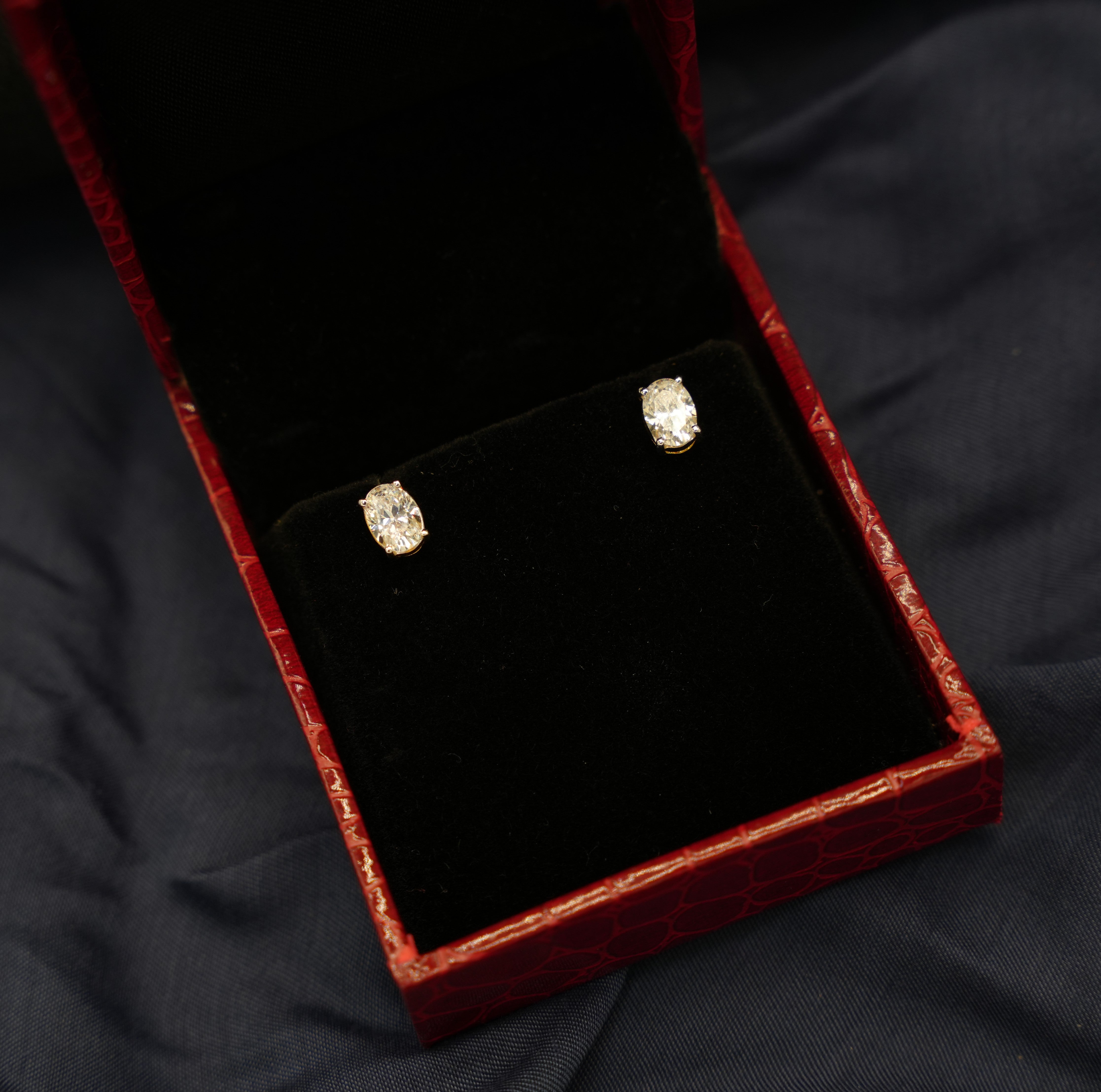 Silver Swarovski Approx 1ct Oval Studs