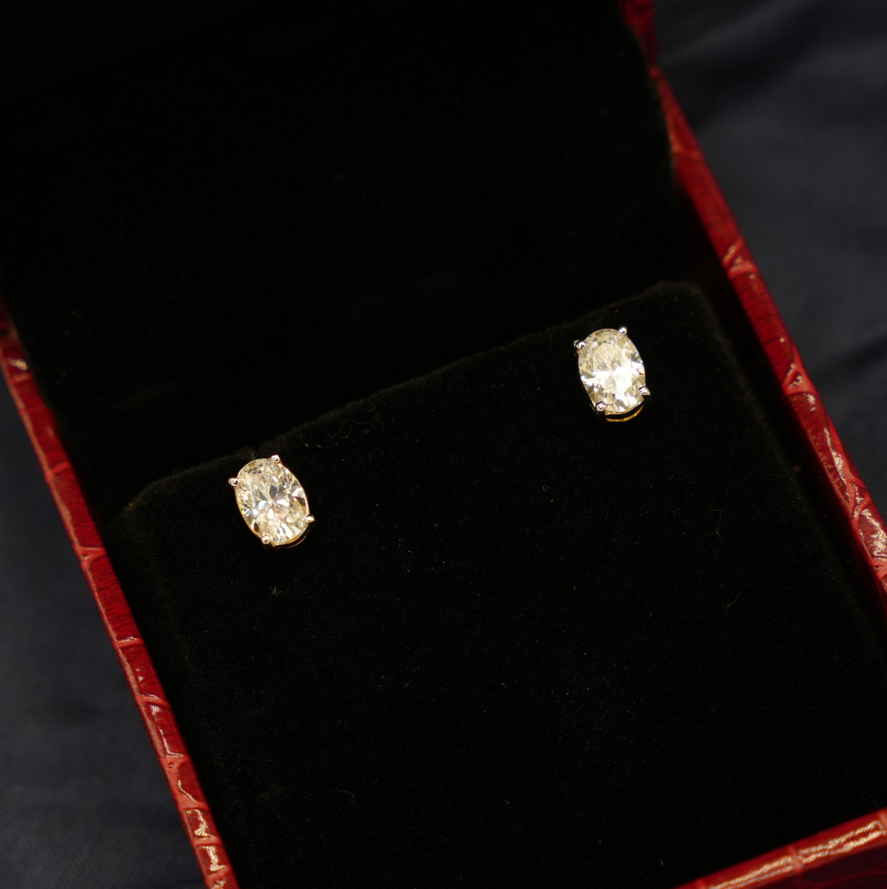 Silver Swarovski Approx 1ct Oval Studs