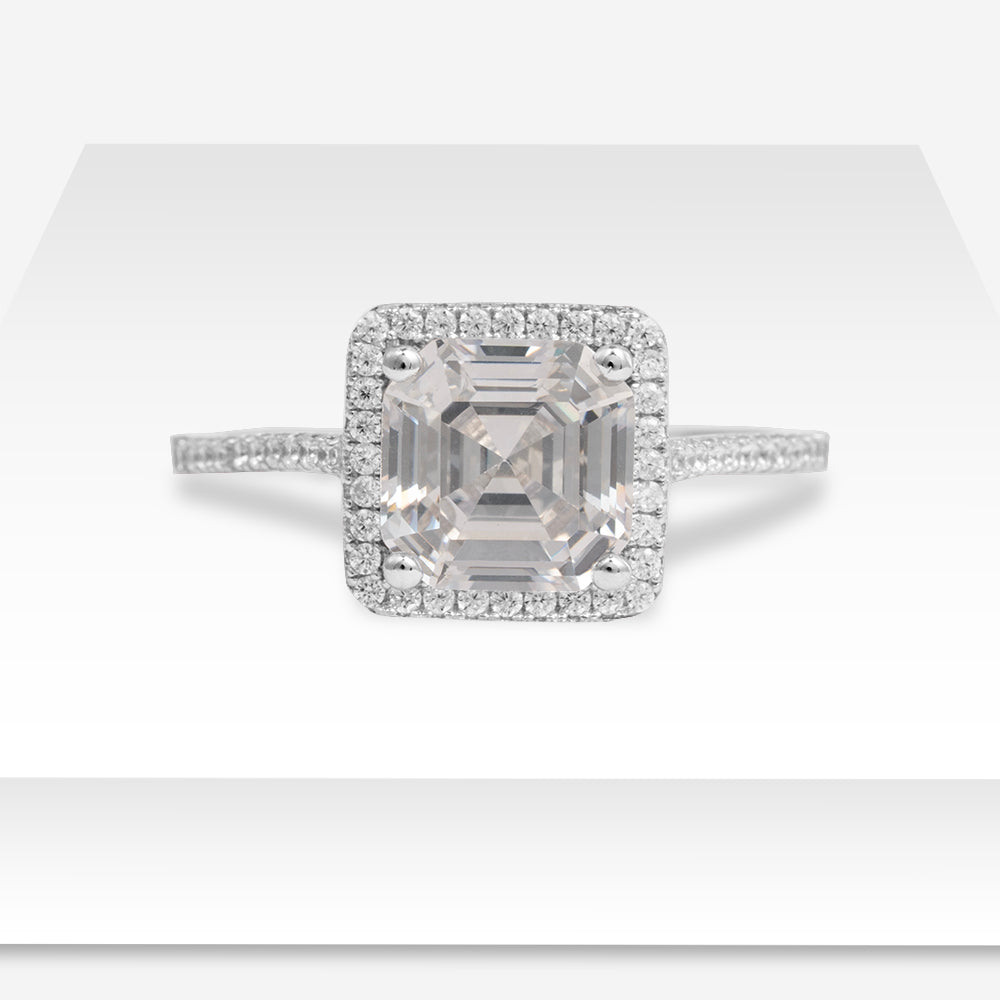 Celeste Radiance Solitaire Ring